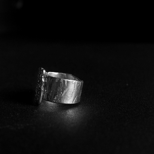 Bague CLASTE [01]